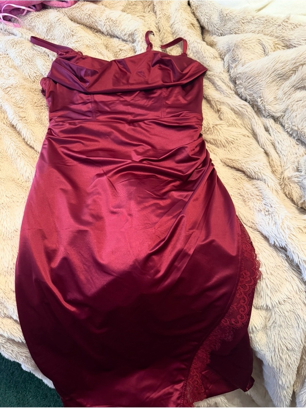 Lace Trim Sculpting Midi Dress - Picture 3 of 4
